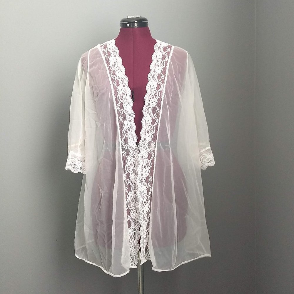 Vintage Pandora Lingerie by Chic Sheer White Robe